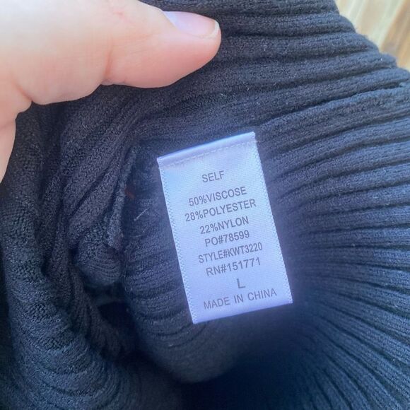 Brooklyn Karma Black Ribbed Cut Out Crop Sweater Top | L - Picture 5 of 5